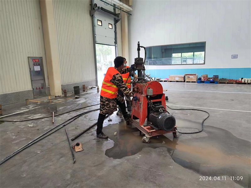 广灵厂房地面下沉塌陷注浆加固施工